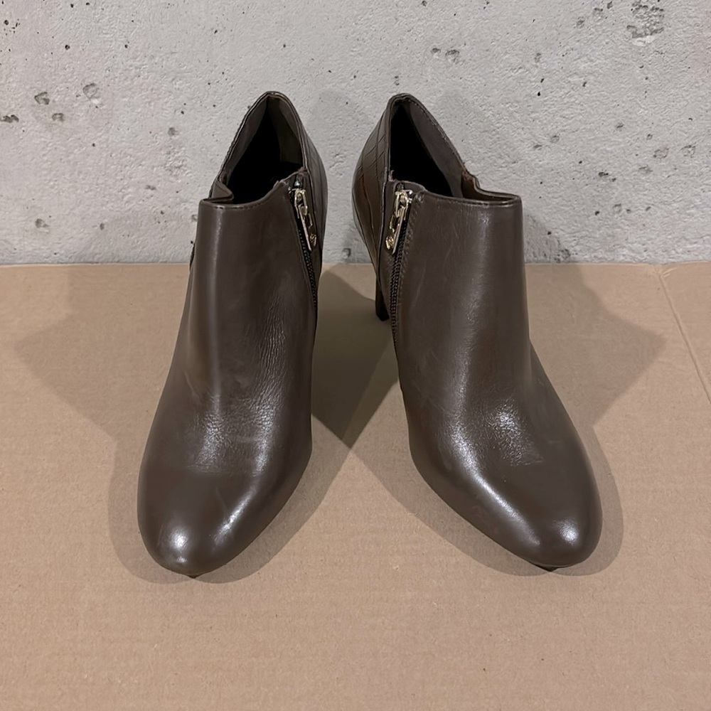 ANTONIO MELANI Dark Brown Leather Ankle Booties with Side Zipper Detail